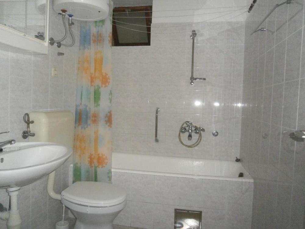 Apartments With A Parking Space Igrane, Makarska - 13535 المظهر الخارجي الصورة